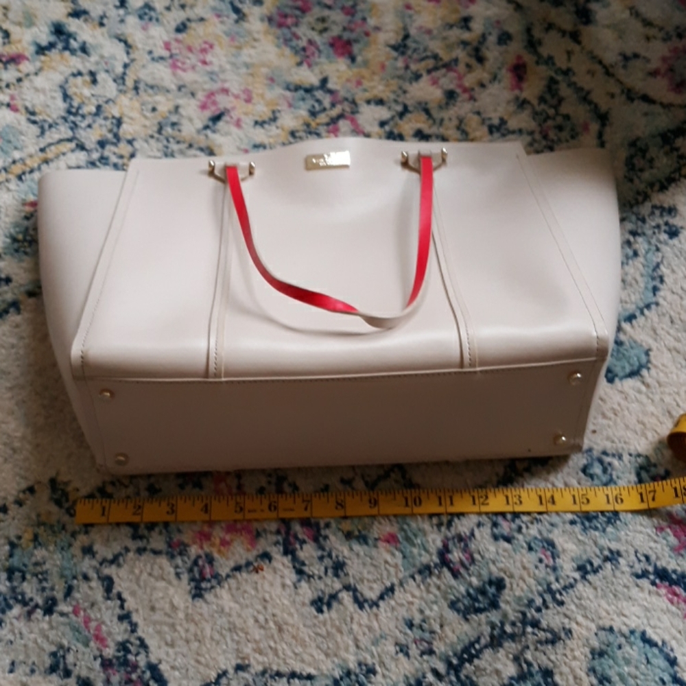 Kate spade tote - Picture 6 of 9